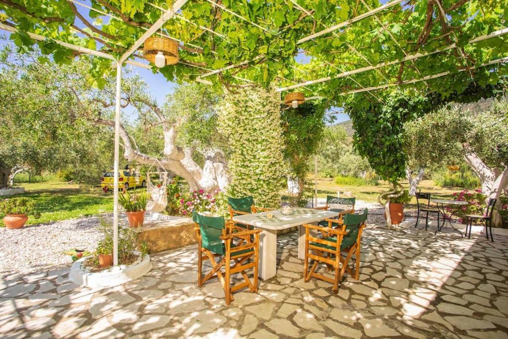 Áyios Nikítas Anthia Private Studio A Breath Away From Beaches מראה חיצוני תמונה