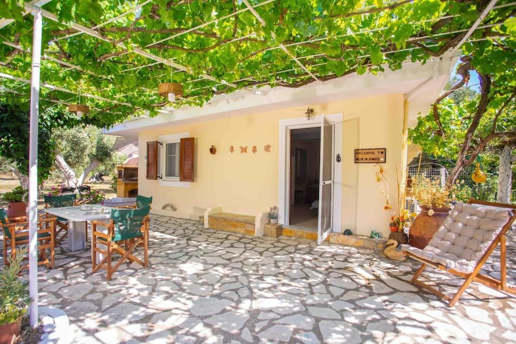 Áyios Nikítas Anthia Private Studio A Breath Away From Beaches מראה חיצוני תמונה